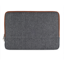 Zeus Macbook Sleeve / Laptop Sleeve (Grey Herringbone Zipped 14 Inch)