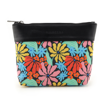 Essentials Travel Pouch (Vibrant Daisies)