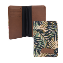 The Passport Holder (Green Maple)